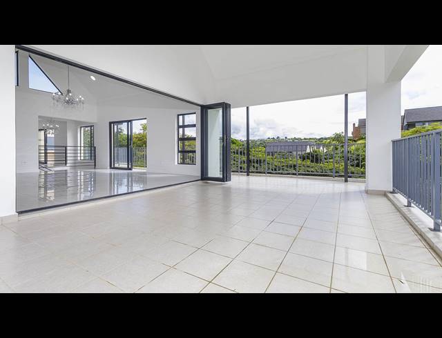 4 BEDROOM HOUSE FOR SALE IN COTSWOLD DOWNS GOLF & COUNTRY ESTATE